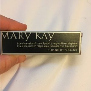 Mary Kay True Dimensions Sheer Lipstick